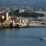 Glamorgan * Антиб