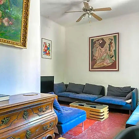 Hostel Glamorgan