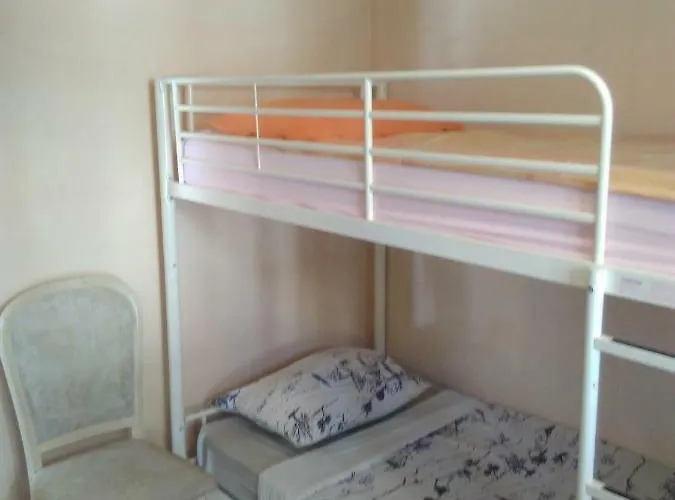 Glamorgan Albergue *